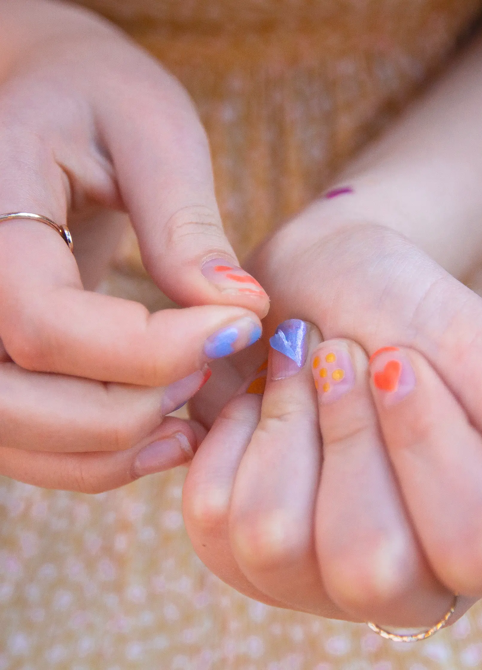 vernis à ongles pelable enfant