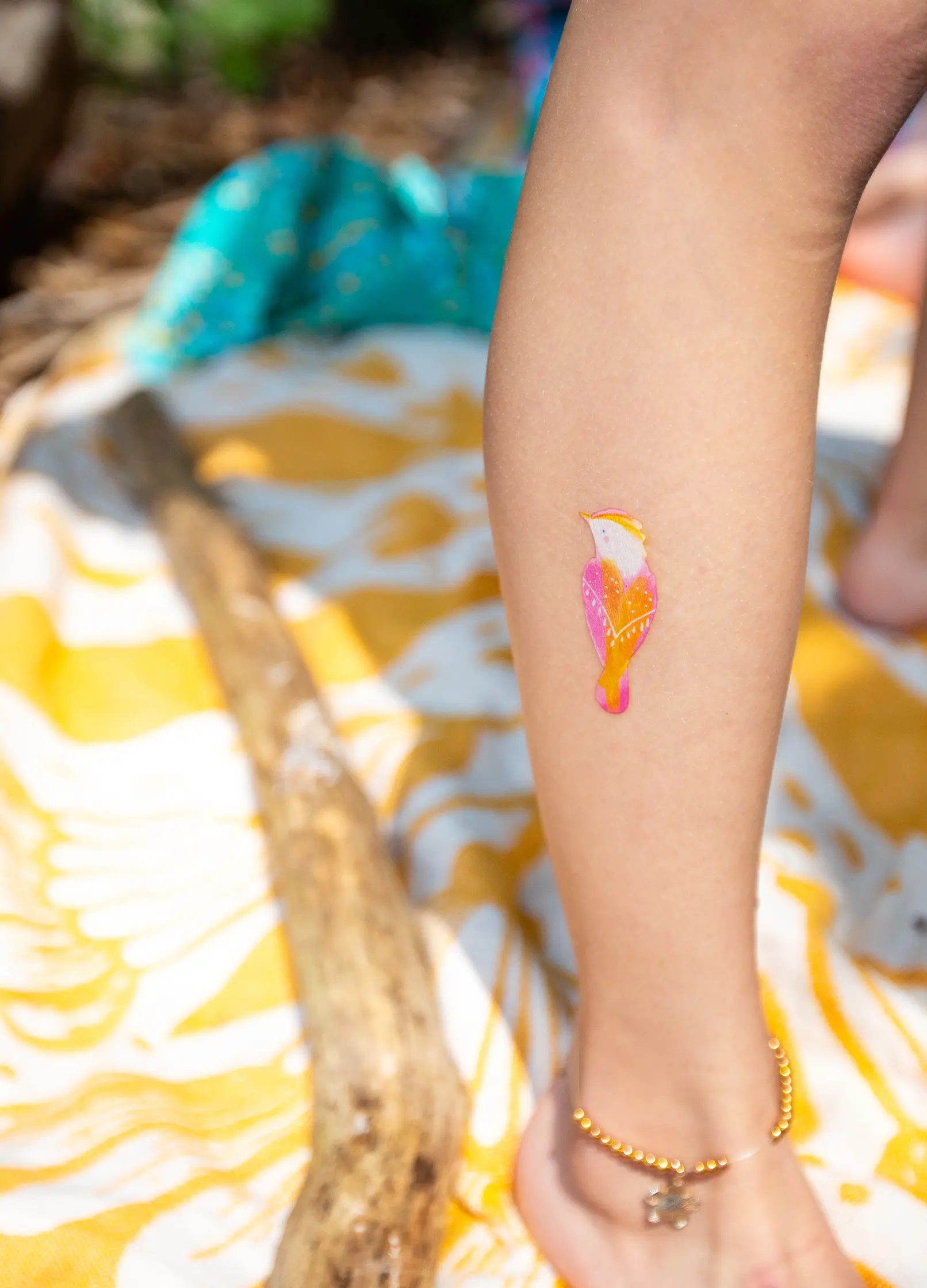 tatouage oiseau enfant