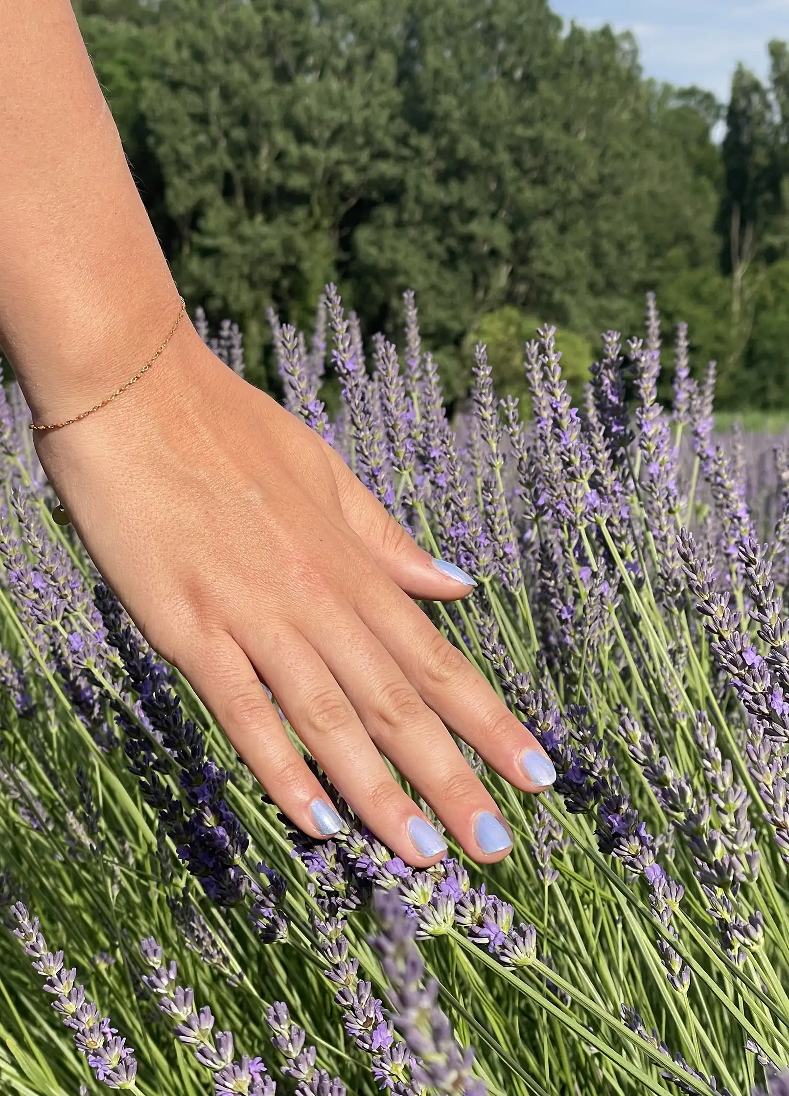 vernis à ongle base eau pelable lavande