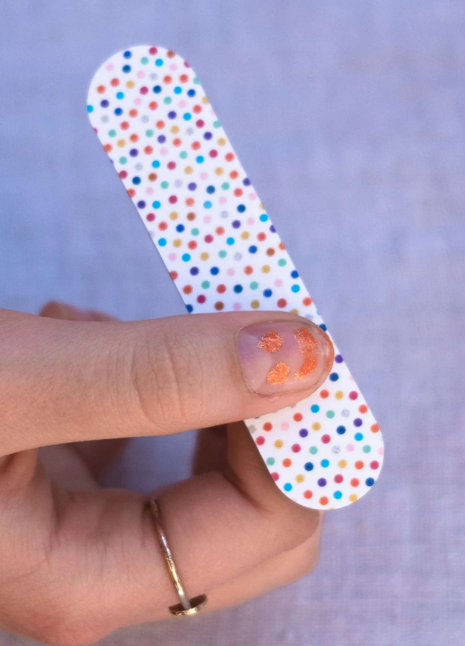 vernis à ongle base eau pelable corail