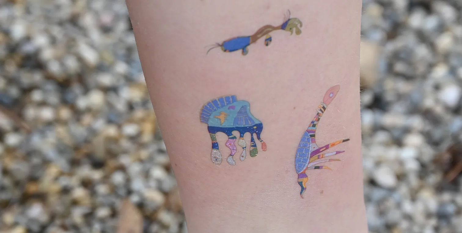 tatouages éphémères enfants Pompidou