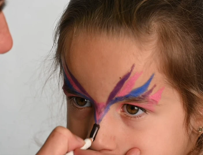 children's owl make-up tutorial
